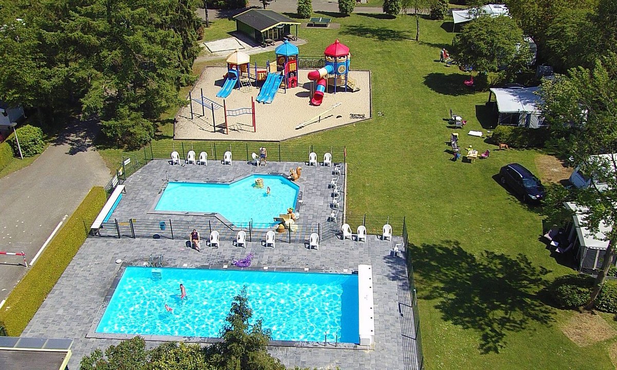 Camping De Zeven Heuveltjes cover