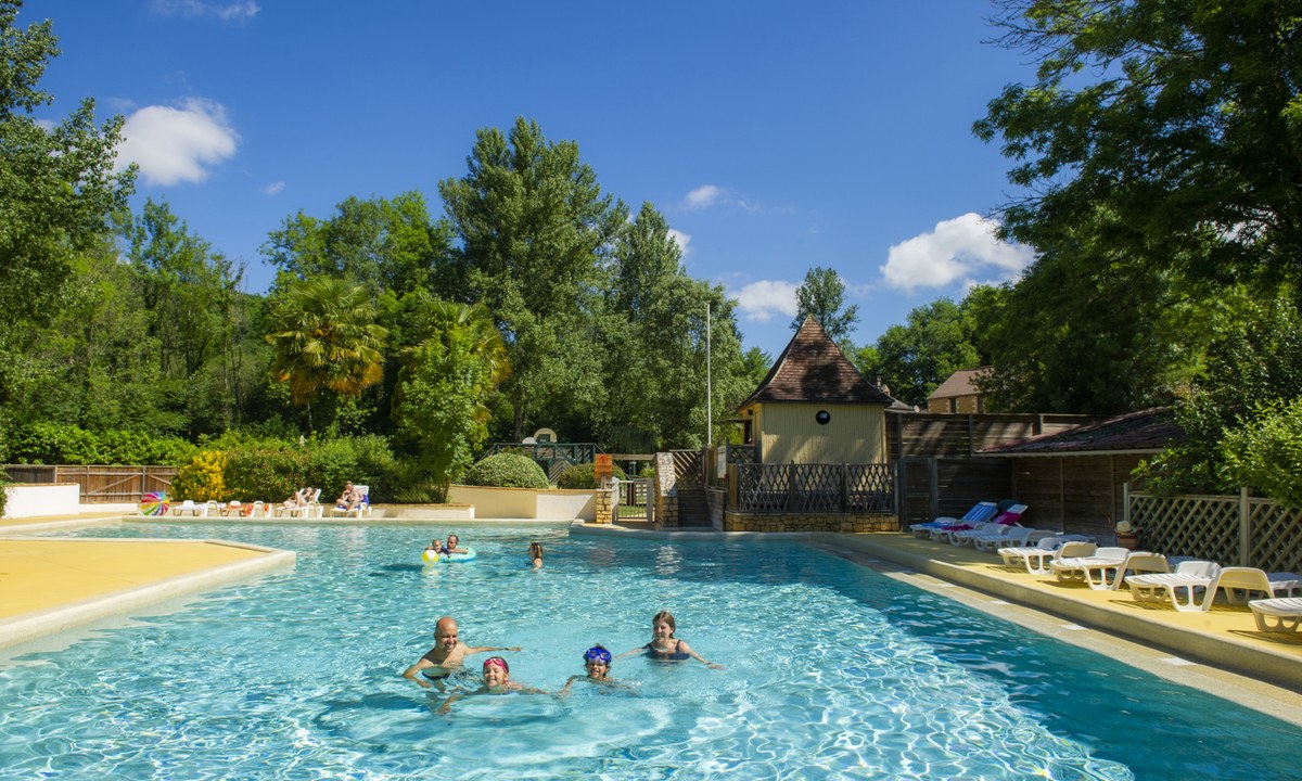 Camping Aqua Viva cover