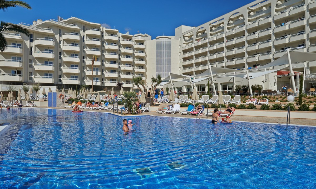 Hotel Hipotels Coma Gran cover