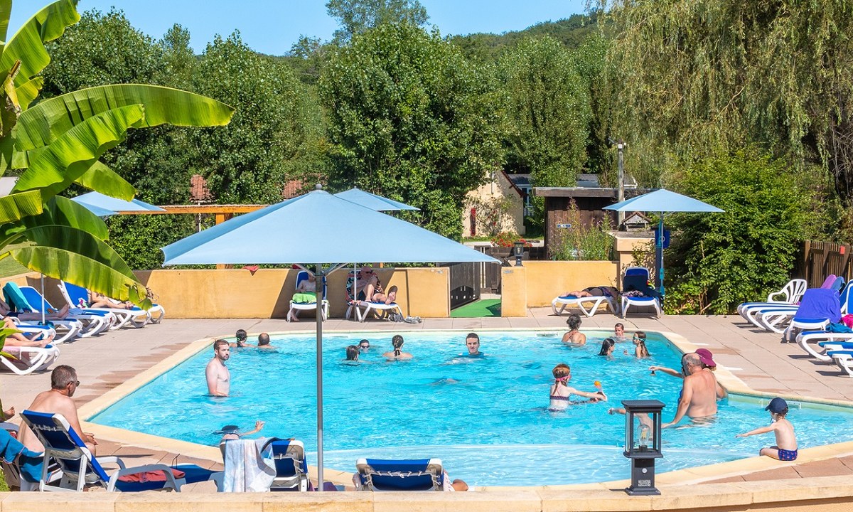 Camping Le Pont De Mazerat