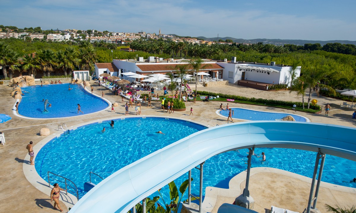 Creixell Beach Resort cover