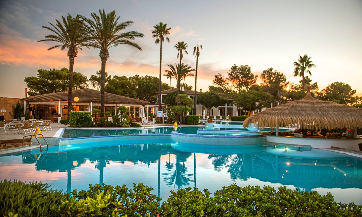 Resort Blau Colonia Sant Jordi cover