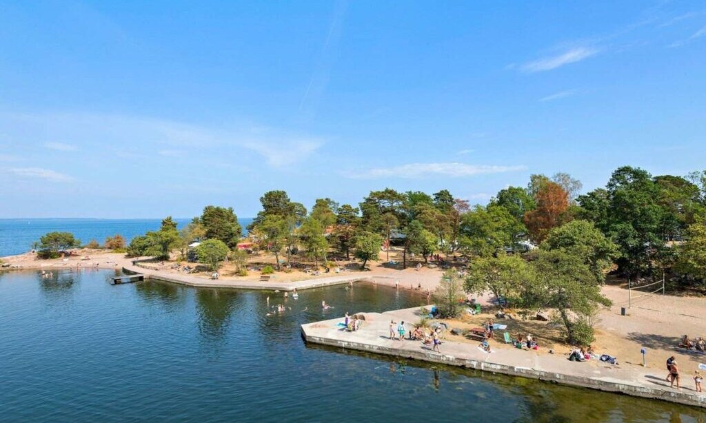 Camping Gunnarsö cover