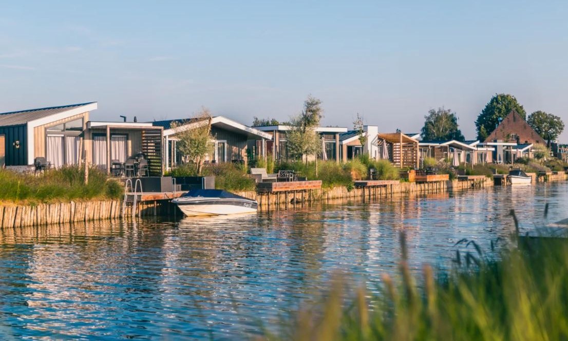 Kraaijenbergse Plassen cover