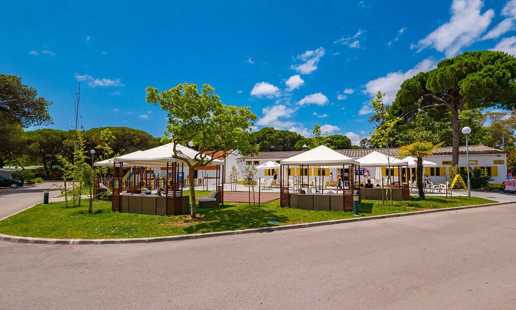 Camping Costa Da Caparica