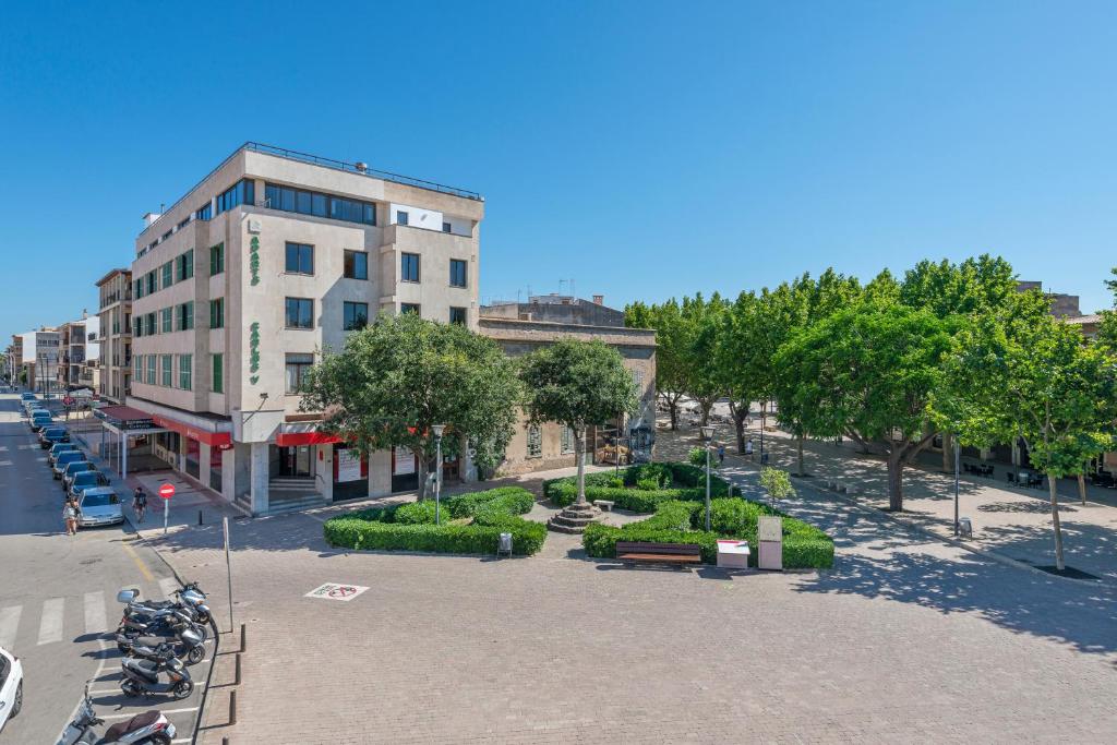 Carlos V Apartments cover