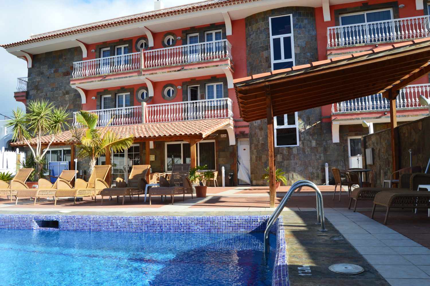 Hotel La Aldea Suites cover