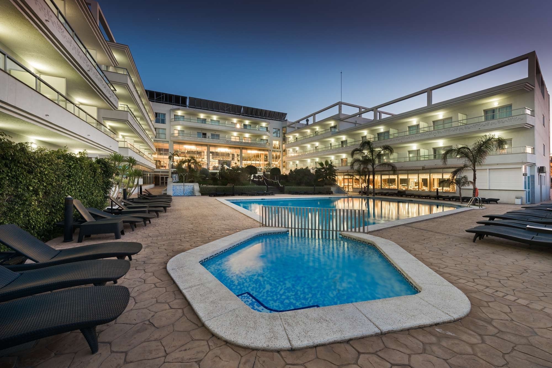 Sun Palace Albir cover