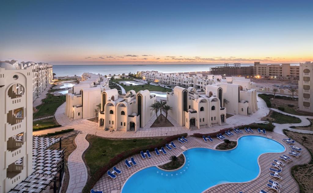 Gravity Hotel & Aqua Park Sahl Hasheesh cover