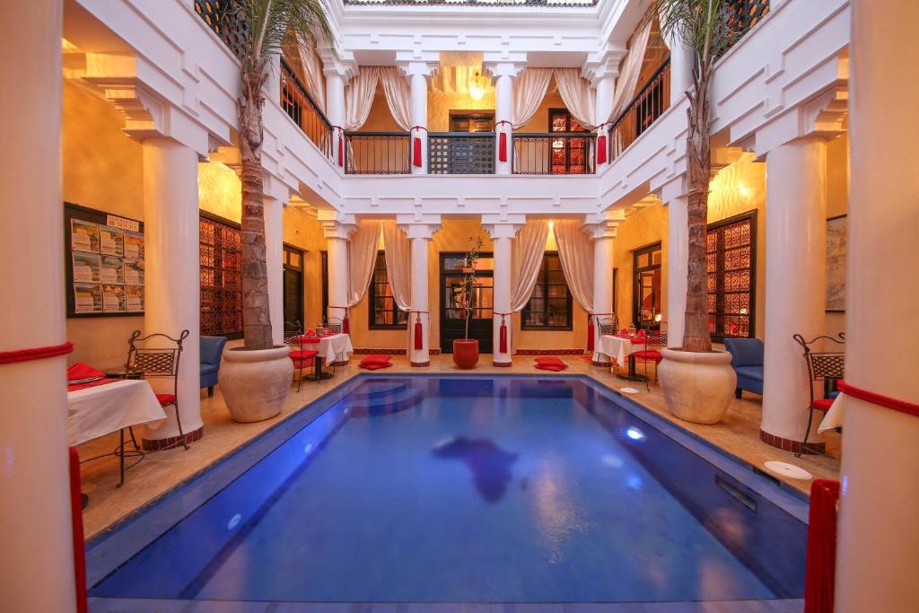 Riad Africa cover