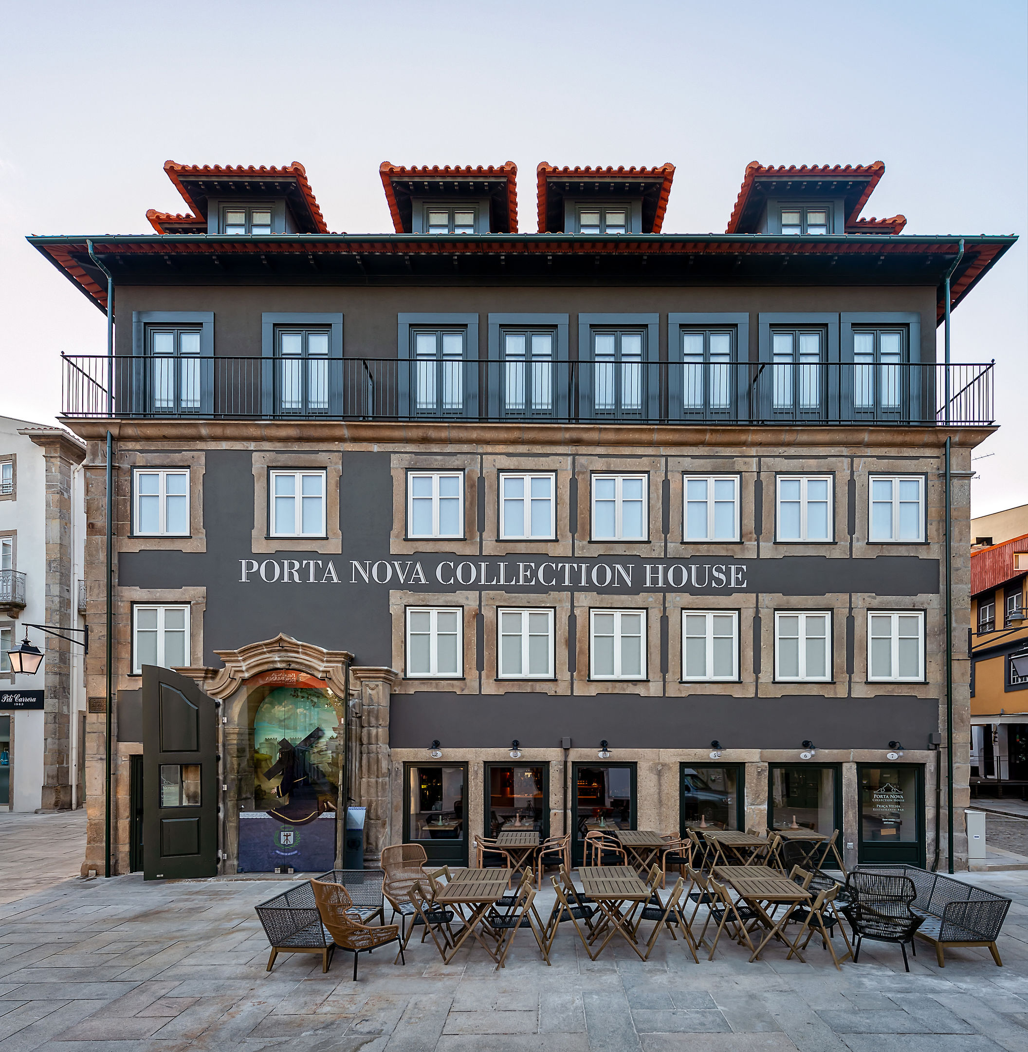 Porta Nova Collection House cover