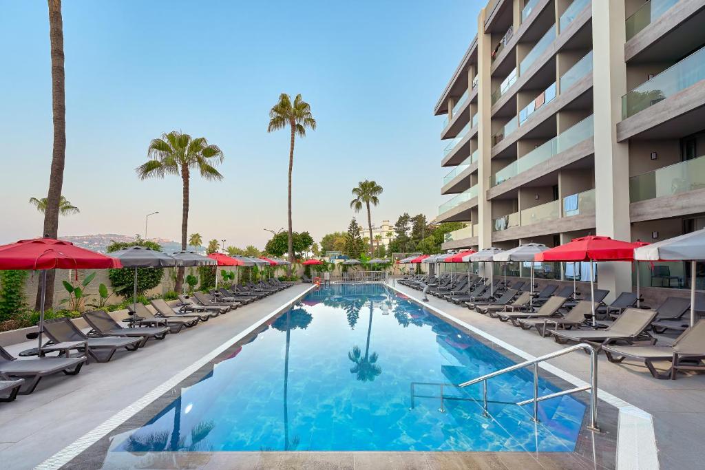 Elysee Rive Hotel cover