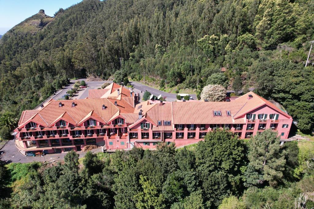 Hotel Encumeada