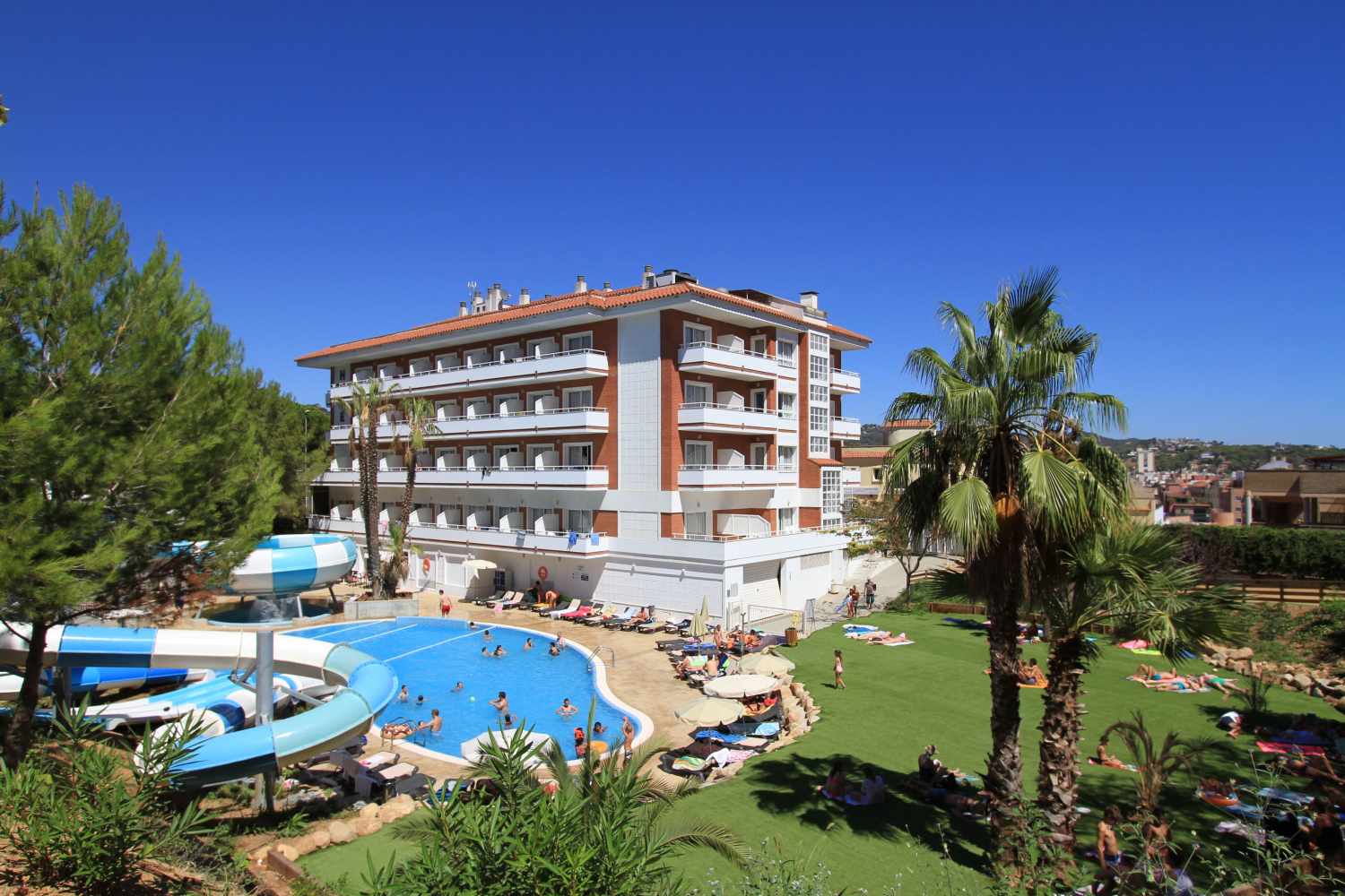 Hotel Gran Garbí Mar cover