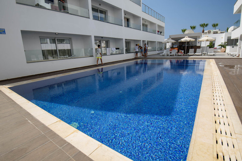 Milea Hotel