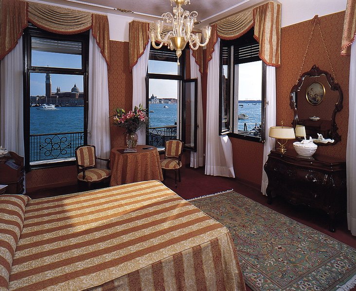 Hotel Locanda Vivaldi cover