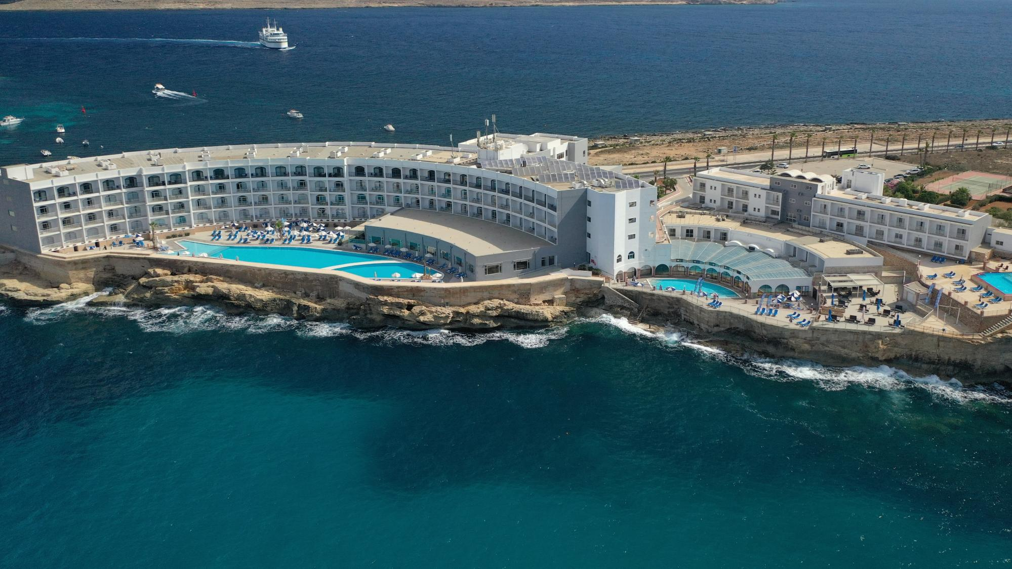 Paradise Bay Resort