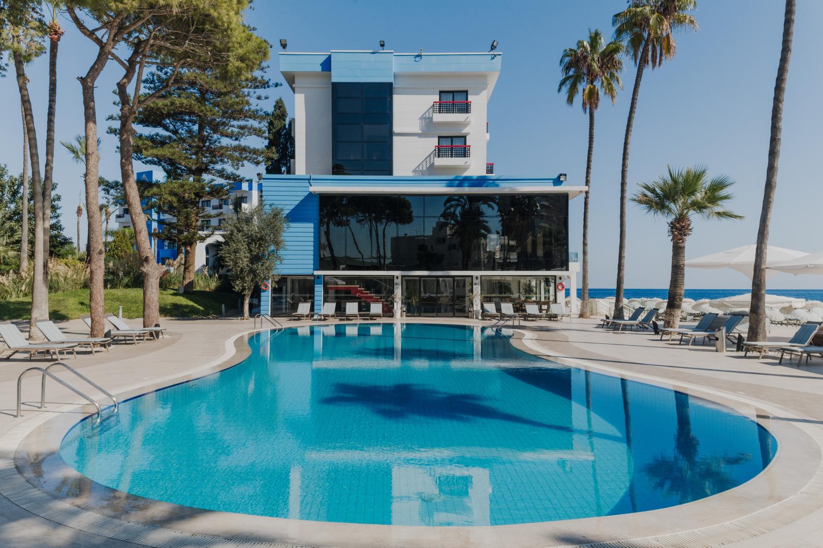 Arkin Palm Beach Hotel cover