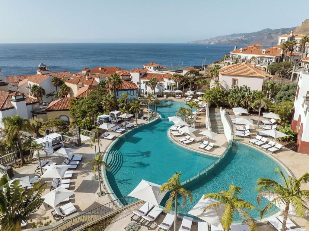 Dreams Madeira Resort, Spa & Marina cover