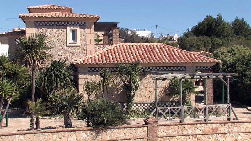 Quinta do Mar - Country & Sea Village cover