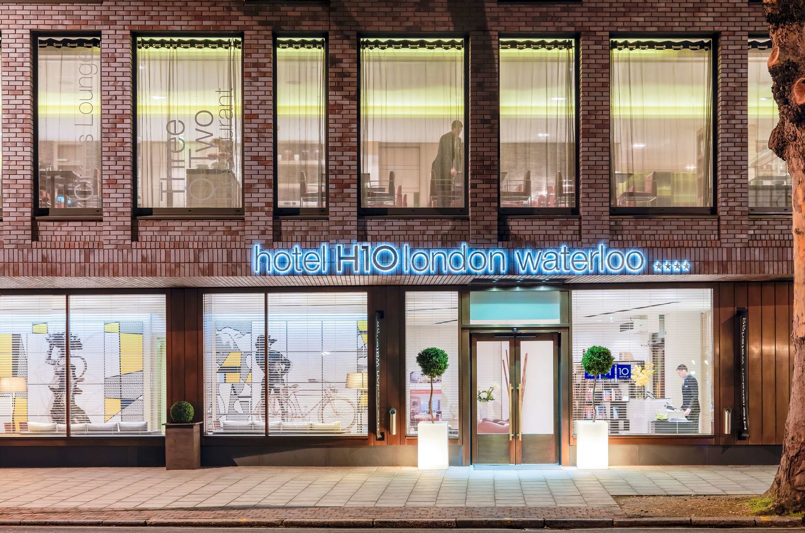 H10 London Waterloo cover