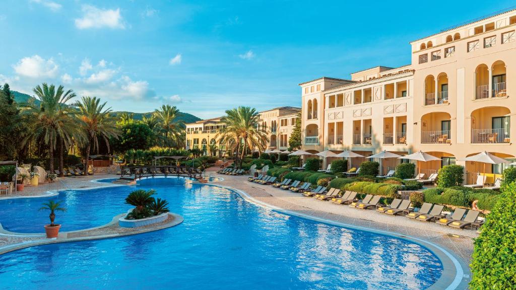 Steigenberger Hotel & Resort Camp de Mar cover