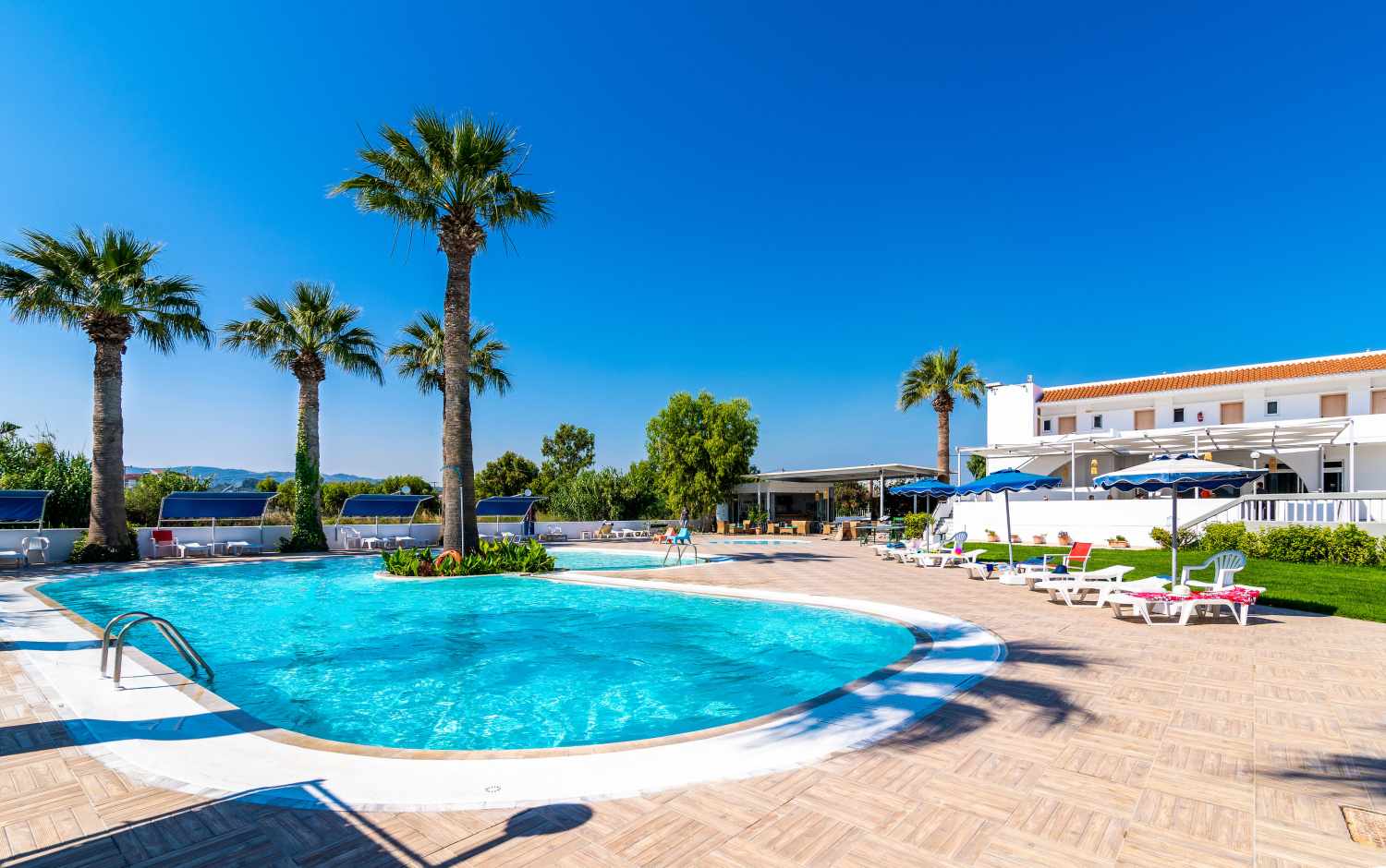 Sabina Hotel cover