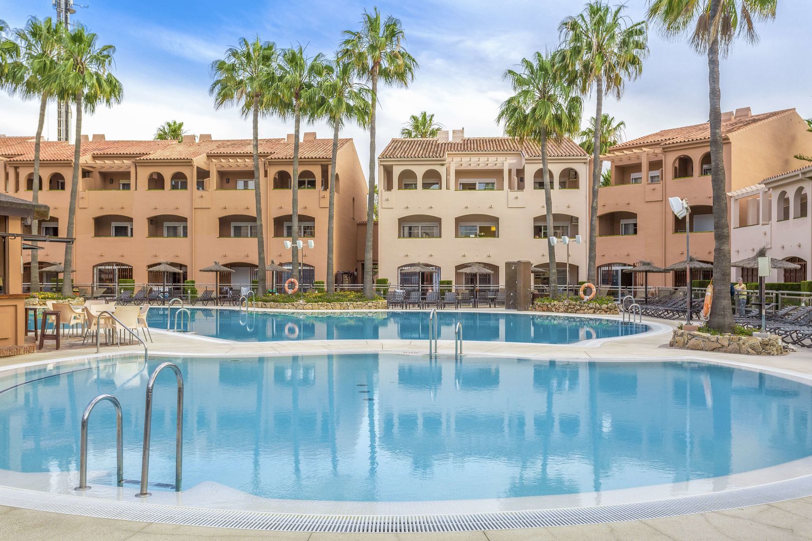Diamond Resorts Los Amigos Beach Club cover