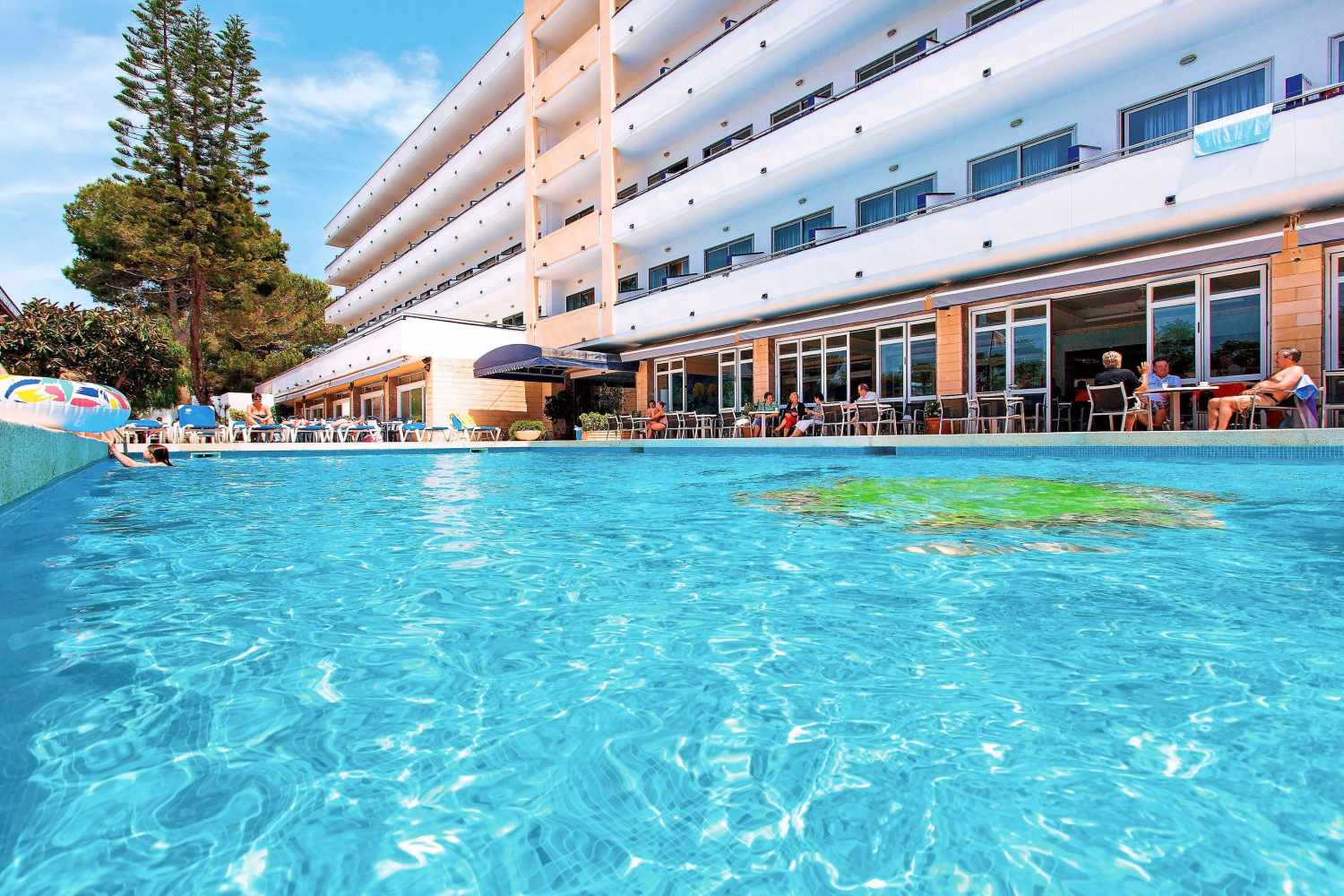 Hotel Mariant cover