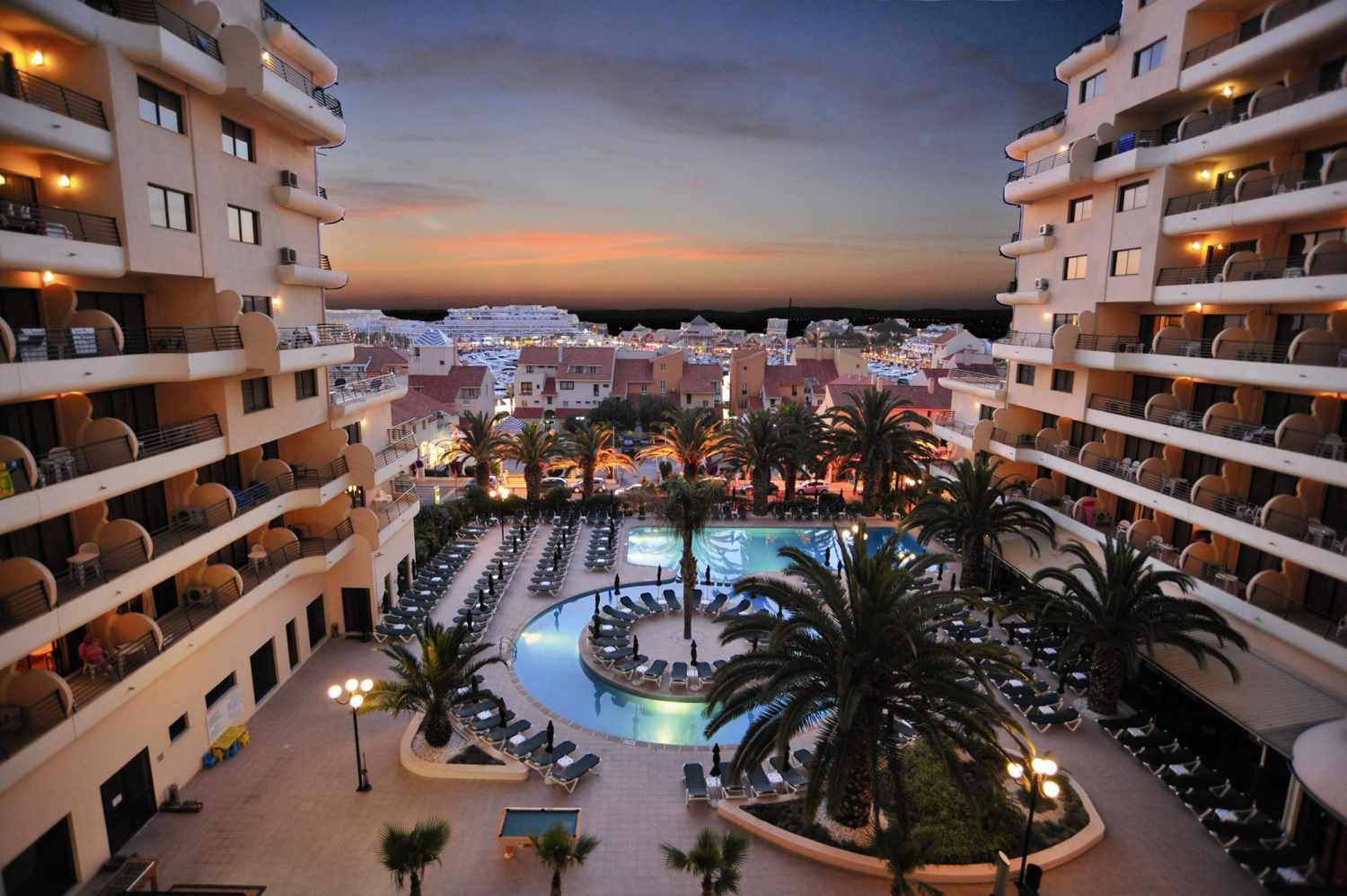 Vila Galé Marina cover