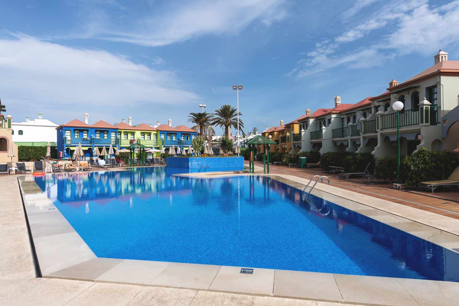 eó Maspalomas Resort cover