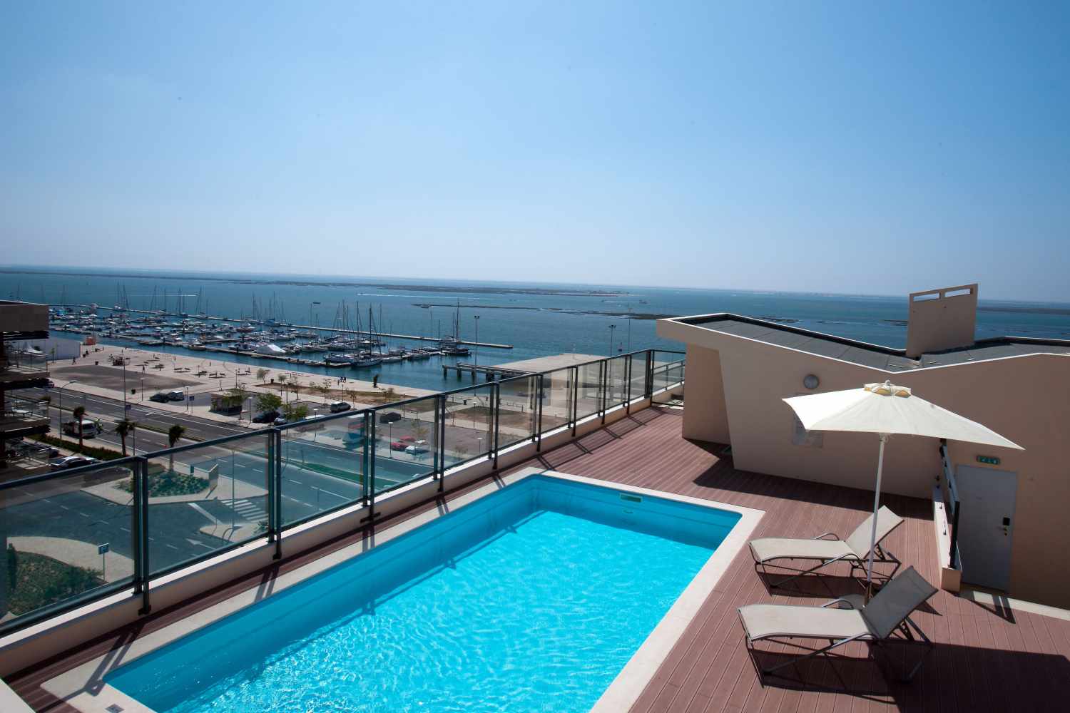 Real Marina Residence cover
