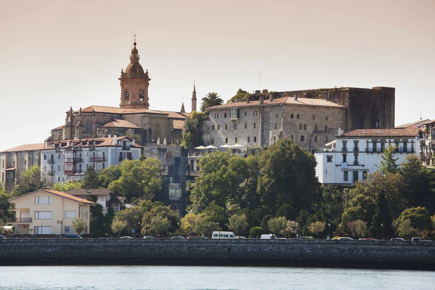 Parador de Hondarribia cover