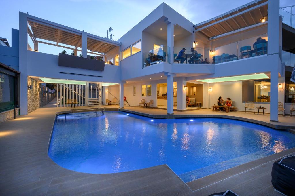 Mare Boutique Hotel cover