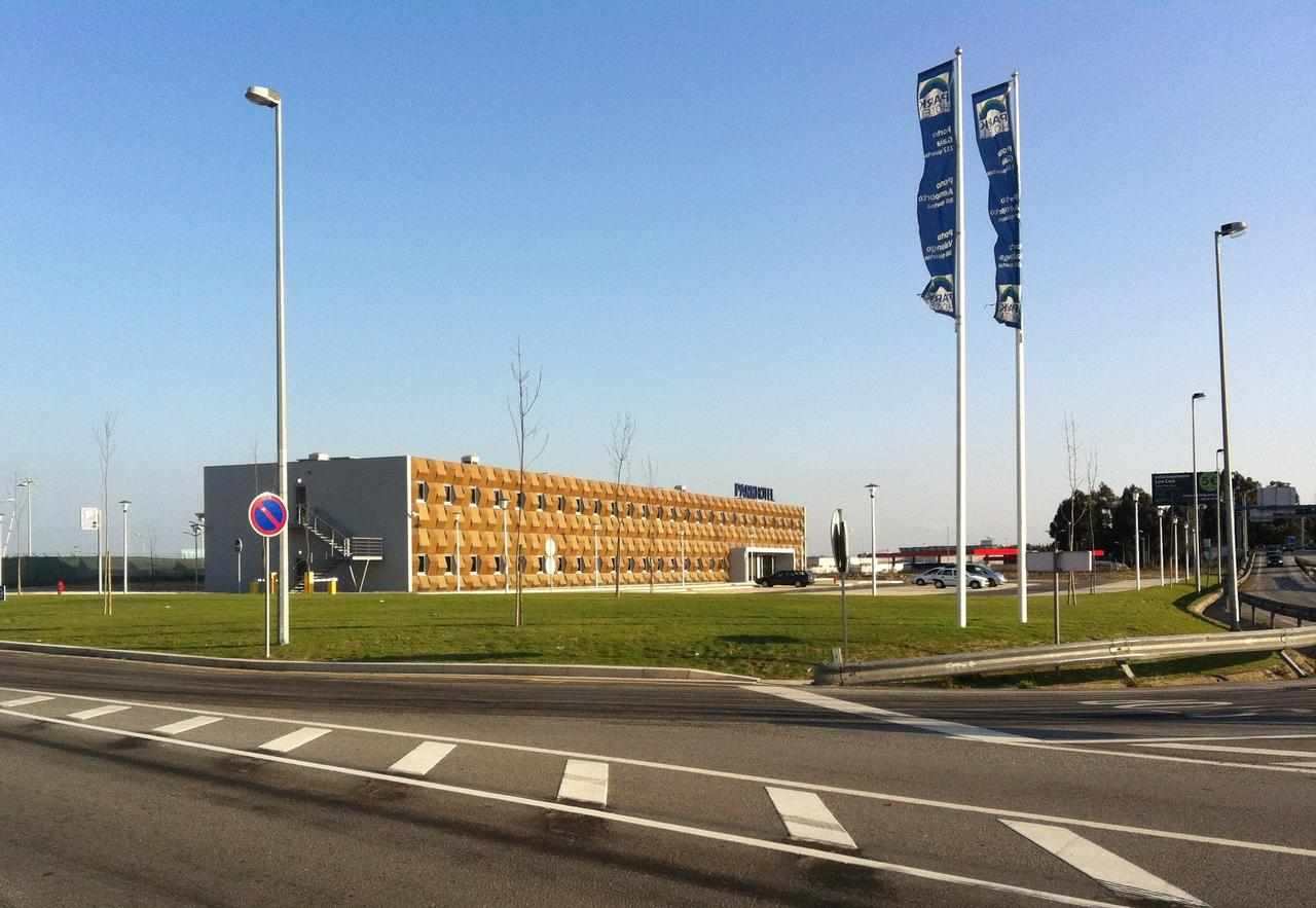 Park Hotel Porto Aeroporto cover