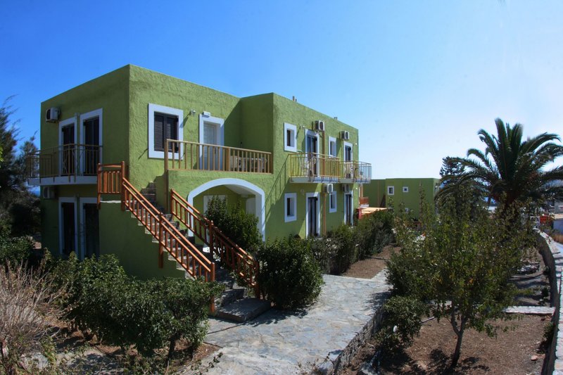 Perla Apartments cover