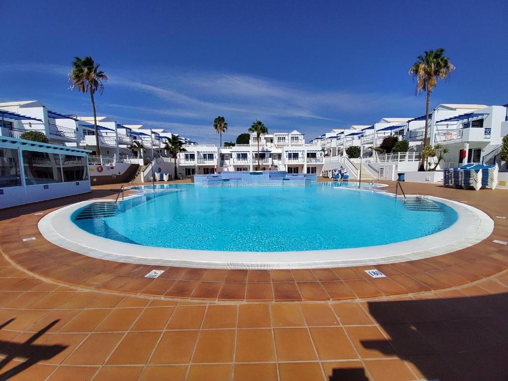 Atlantis Las Lomas cover
