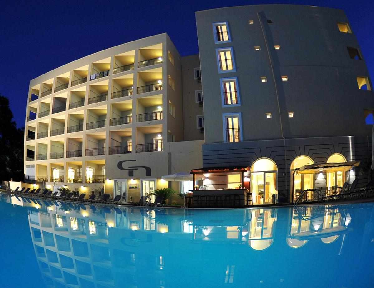 CNic Hellinis Hotel cover