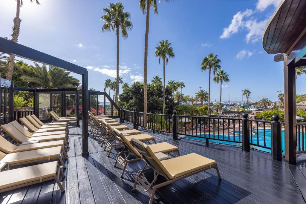 Corallium Dunamar by Lopesan Hotels cover