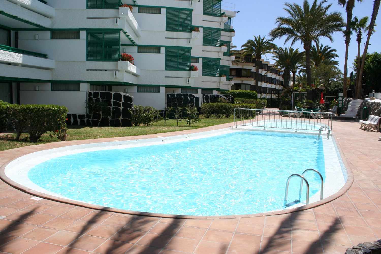 Apartamentos Maba Playa cover