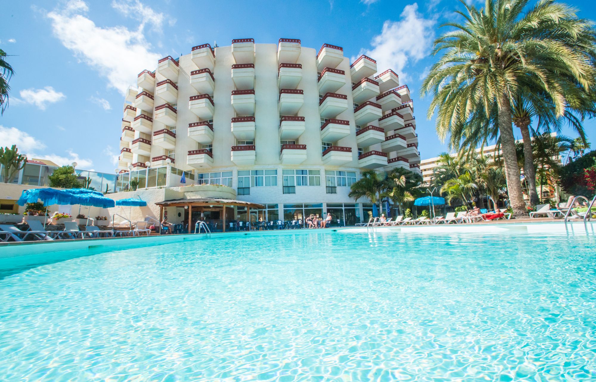 HL Rondo Hotel cover