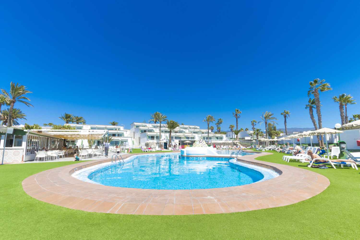 Vista Oasis Bungalows cover