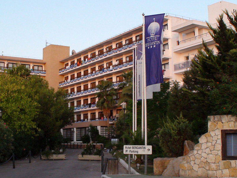 azuLine Hotel Bergantín cover