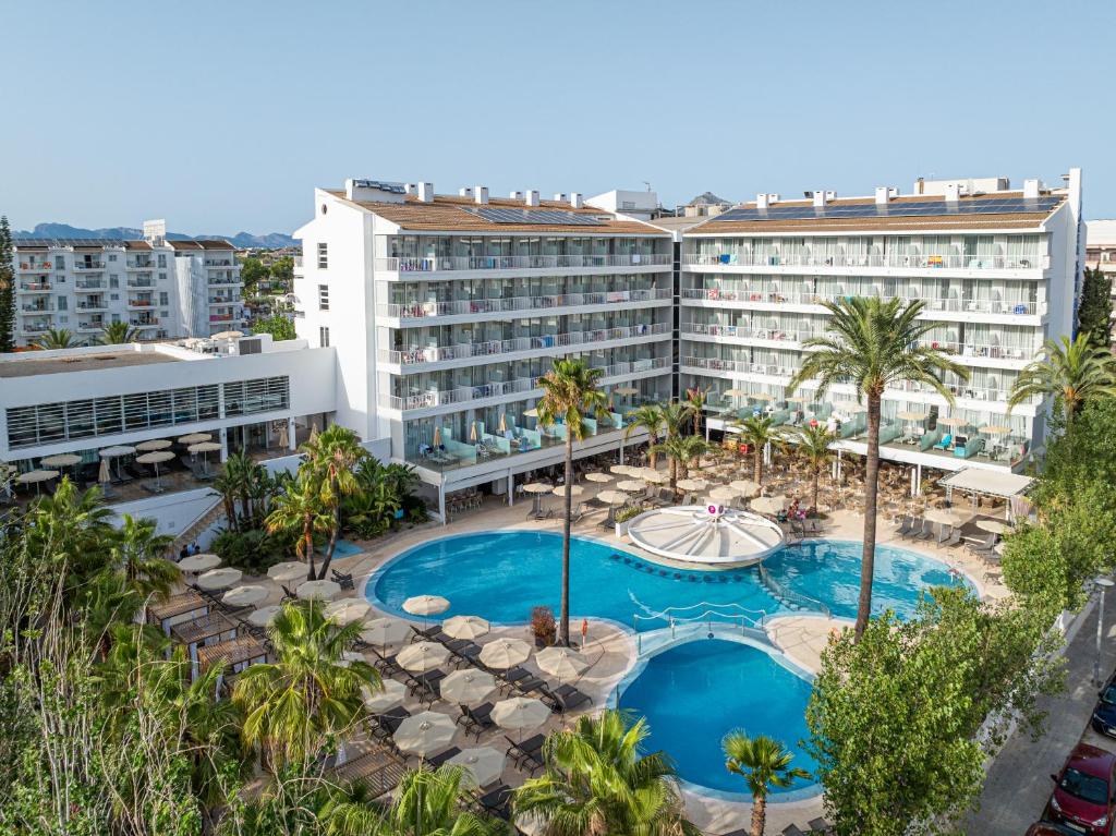 JS Sol de Alcudia cover