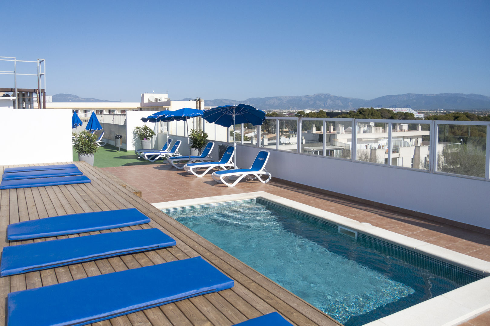 Hotel Marbel cover