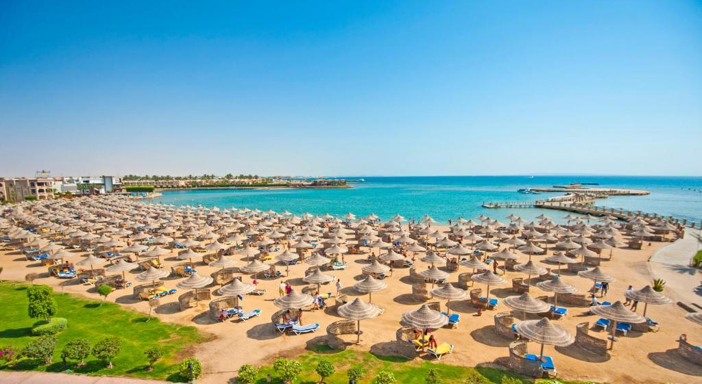 Sunrise Garden Beach Resort cover