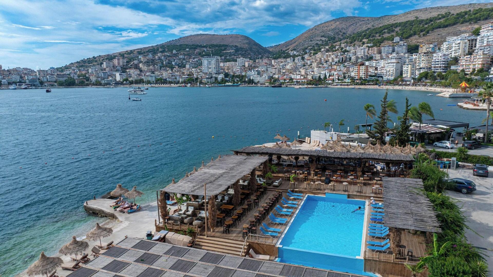 Grand Hotel Saranda cover