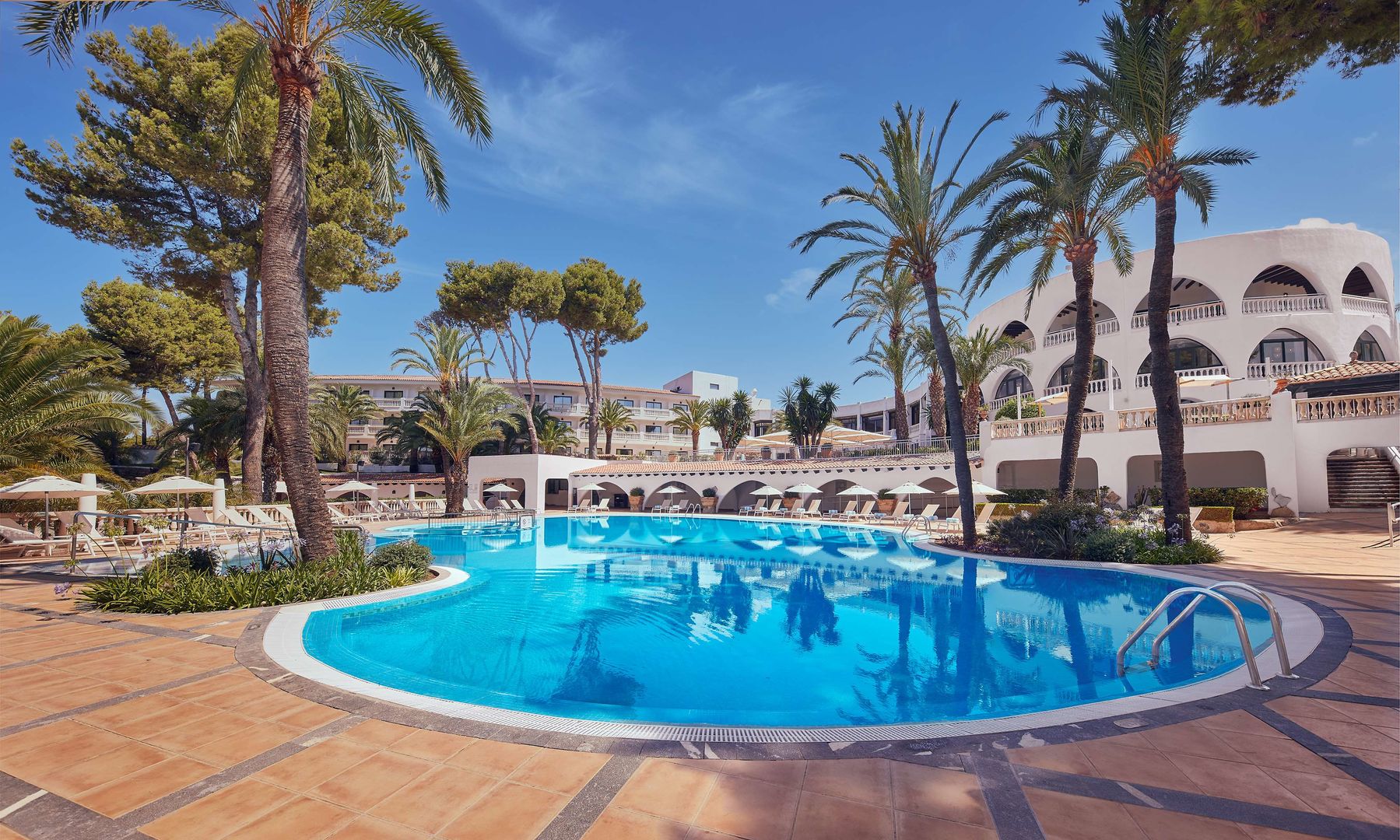 Hilton Mallorca Galatzo cover