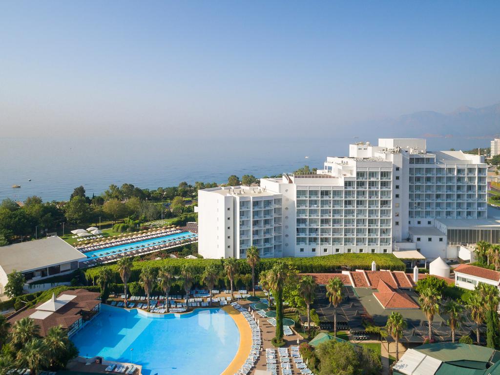 Hotel SU cover