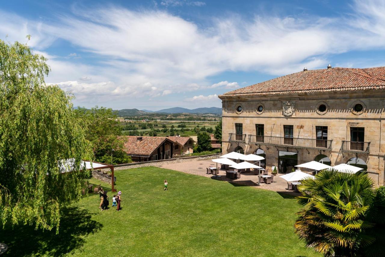 Parador de Argómaniz cover